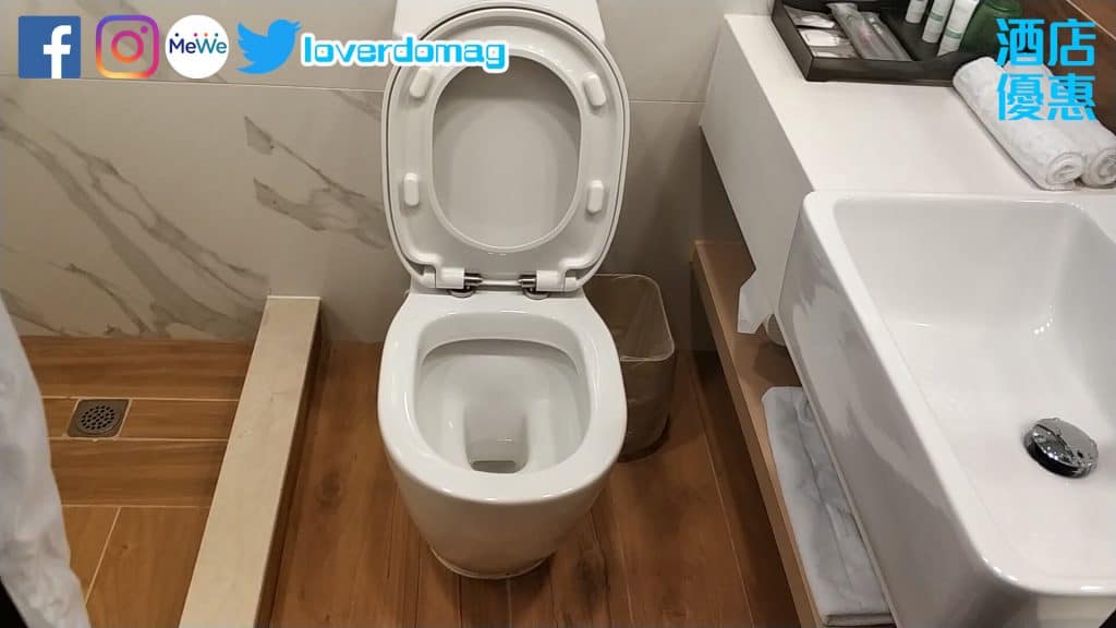 銅鑼灣頤庭酒店-坐廁有足夠空間